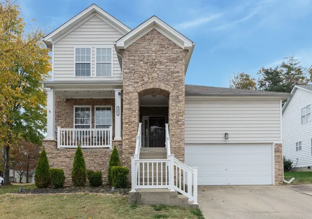 Photo 3 of Single family home for sale at 1961 Deep Woods Trl, Nashville, TN 37214 | MLS# 3529192 | Listing updated on 2026-09-15