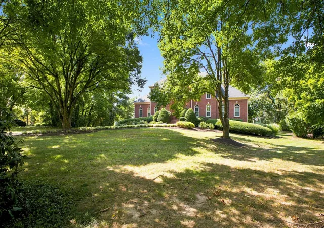 Photo 3 of Single family home for sale at 9180 Brushboro Ct, Brentwood, TN 37027 | MLS# 3529134 | Listing updated on 2026-09-13