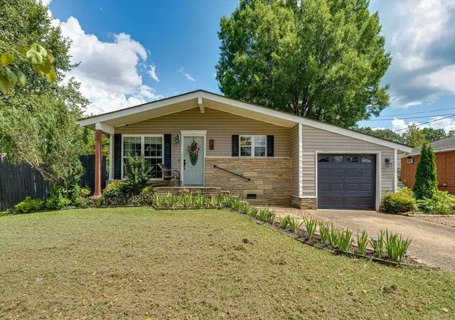 Photo 1 of Single family home for sale at 78 Elaine Circle, Fort Oglethorpe, GA 30742 | MLS# 3529079 | Listing updated on 2026-09-11