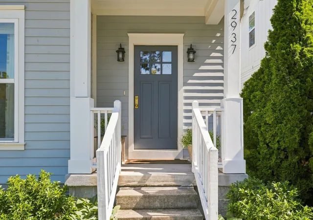 Photo 2 of Single family home for sale at 2937 Primrose Cir, Nashville, TN 37212 | MLS# 3541466 | Listing updated on 2026-10-04