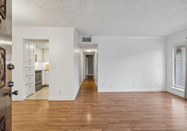 Photo 4 of Condo for sale at 21 Vaughns Gap Rd #75, Nashville, TN 37205 | MLS# 3546689 | Listing updated on 2026-09-15