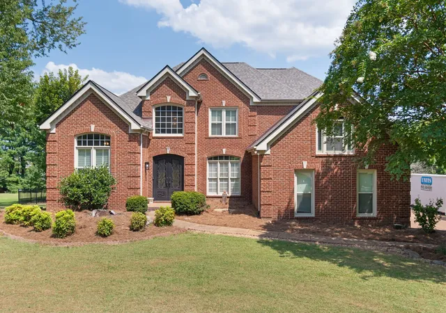 Photo 1 of Single family home for sale at 2024 Goose Crk Dr, Franklin, TN 37064 | MLS# 3531679 | Listing updated on 2026-10-09