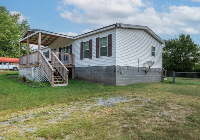 Photo 3 of Manufactured home for sale at 14 Pioneer Dr, Fayetteville, TN 37334 | MLS# 3545733 | Listing updated on 2026-09-15
