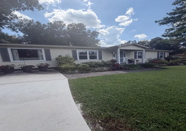 Photo 2 of Single family home for sale at 960 Forest Dr Se, Cleveland, TN 37323 | MLS# 3529618 | Listing updated on 2026-09-14
