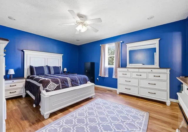 Photo 3 of Single family home for sale at 165 Dortch Ln, Paris, TN 38242 | MLS# 3545076 | Listing updated on 2026-09-10