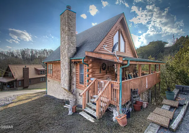 Photo 1 of Single family home for sale at 2505 Fleming Way, Sevierville, TN 37876 | MLS# 3529616 | Listing updated on 2026-09-11