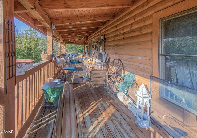 Photo 4 of Single family home for sale at 2505 Fleming Way, Sevierville, TN 37876 | MLS# 3529616 | Listing updated on 2026-09-11