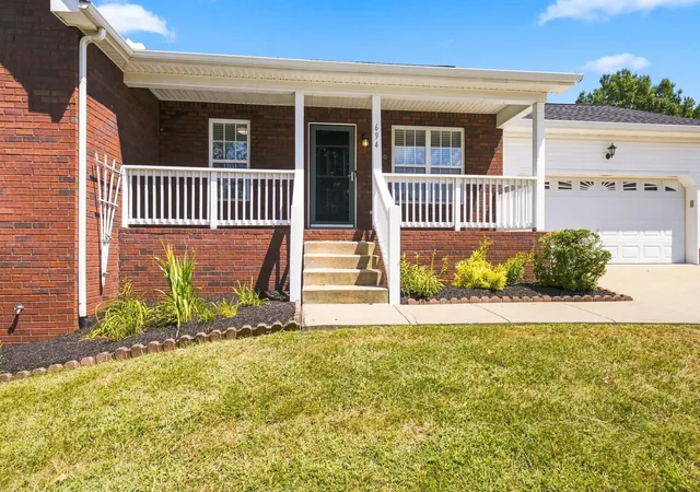 Photo 3 of Single family home for sale at 694 Whispering Breeze, Mount Juliet, TN 37122 | MLS# 3529701 | Listing updated on 2026-09-15