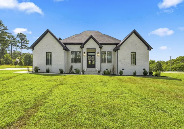 Single family home for sale at 64 Eagle Ridge Ln E, Summertown, TN 38483 | MLS# 3529744