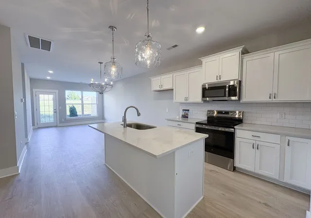 Photo 3 of Townhouse for sale at 1300 Sabino Pl, Gallatin, TN 37066 | MLS# 3530726 | Listing updated on 2026-09-15