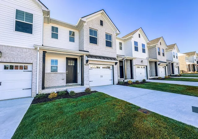 Photo 1 of Townhouse for sale at 1339 Halter Park Dr, Gallatin, TN 37066 | MLS# 3530730 | Listing updated on 2026-09-15