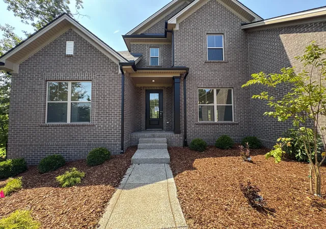 Photo 4 of Sale Pending at 503 Claire Ct, Lebanon, TN 37087 | MLS# 3530742 | Listing updated on 2026-09-13