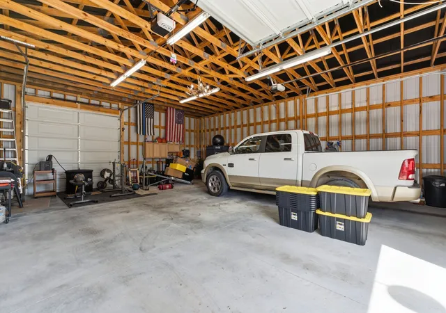 Photo 39 of Single family home for sale at 331 Normandy Rd, Wartrace, TN 37183 | MLS# 3529841 | Listing updated on 2026-10-07