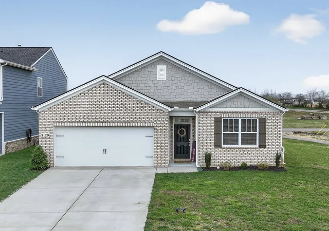 Photo 1 of Single family home for sale at 7129 Sunny Parks Dr, White House, TN 37188 | MLS# 3543234 | Listing updated on 2026-09-08