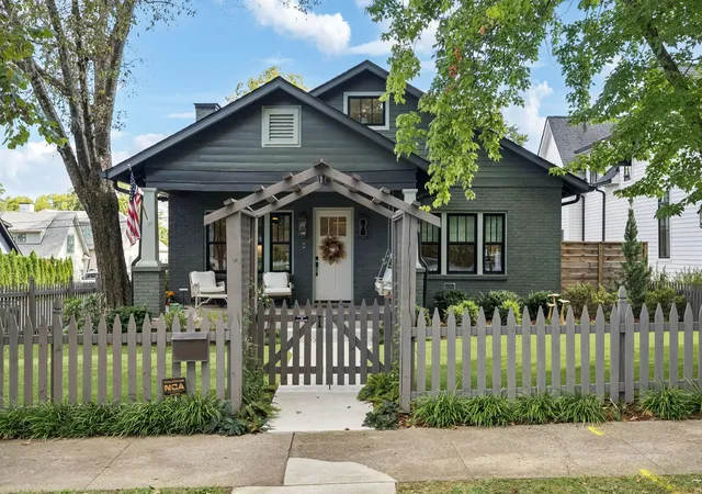 Photo 3 of Single family home for sale at 1101 Montrose Ave, Nashville, TN 37204 | MLS# 3530802 | Listing updated on 2026-09-27