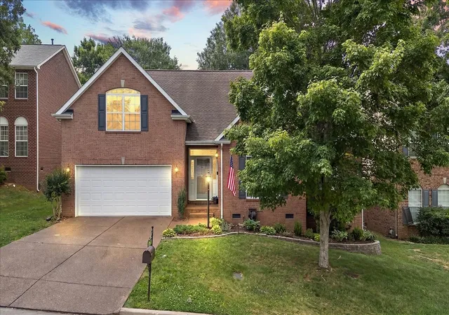 Photo 2 of Single family home for sale at 704 Sherbrooke Ct, Nashville, TN 37211 | MLS# 3544077 | Listing updated on 2026-09-15