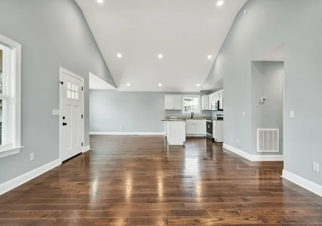 Photo 3 of Single family home for sale at 440 Johnson Blvd SE, Cleveland, TN 37311 | MLS# 3530001 | Listing updated on 2026-09-23