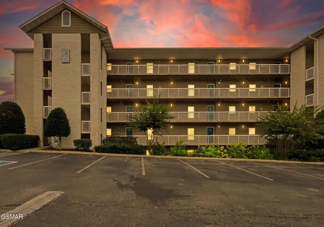 Photo 1 of Sale Pending at 205 Ogle Dr #552, Pigeon Forge, TN 37863 | MLS# 3530033 | Listing updated on 2026-09-14
