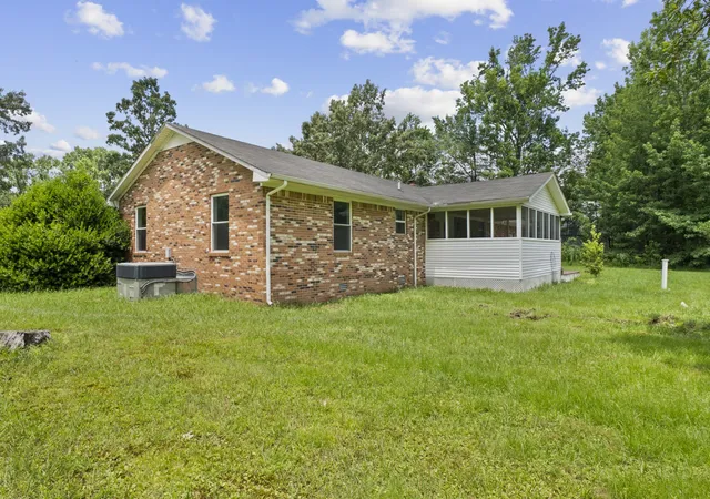Photo 3 of Single family home for sale at 4982 Highway 43 N, Mount Pleasant, TN 38474 | MLS# 3530935 | Listing updated on 2026-09-11