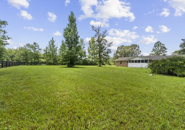 Photo 4 of Single family home for sale at 4982 Highway 43 N, Mount Pleasant, TN 38474 | MLS# 3530935 | Listing updated on 2026-09-11