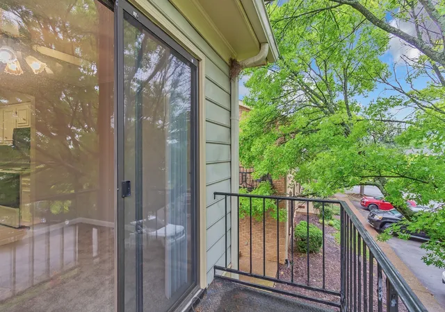 Listing Photo 4 - Condo for sale in building located at 764 Fox Ridge Dr, Brentwood, TN 37027