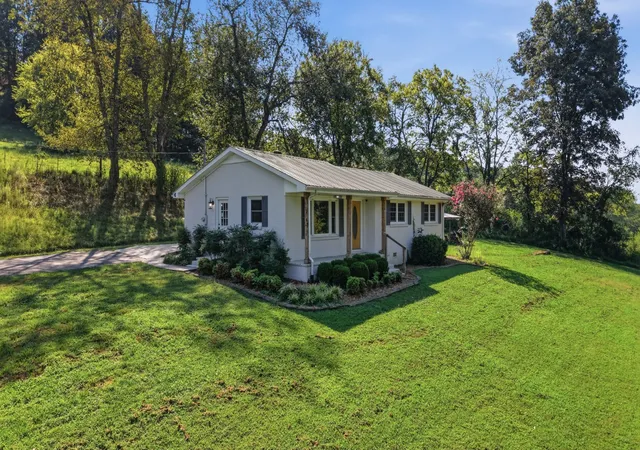 Photo 3 of Single family home for sale at 1120 Bull Run Rd, Lynchburg, TN 37352 | MLS# 3531207 | Listing updated on 2026-09-12