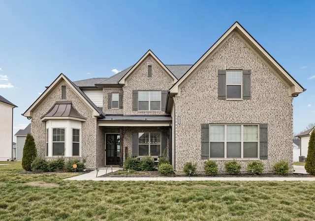 Photo 1 of Single family home for sale at 3906 Hon Dr, Murfreesboro, TN 37128 | MLS# 3531774 | Listing updated on 2026-10-16