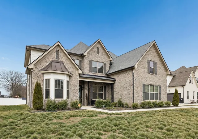Photo 2 of Single family home for sale at 3906 Hon Dr, Murfreesboro, TN 37128 | MLS# 3531774 | Listing updated on 2026-10-16