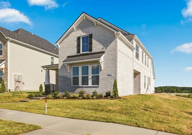 Photo 3 of Single family home for sale at 2534 Brenham Rd, Mount Juliet, TN 37122 | MLS# 3530392 | Listing updated on 2026-09-09