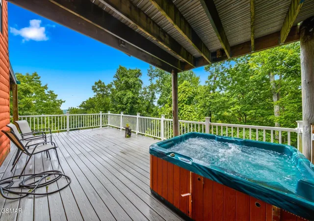Photo 2 of Single family home for sale at 2411 Misty Shadows Dr, Sevierville, TN 37862 | MLS# 3591856 | Listing updated on 2026-09-14
