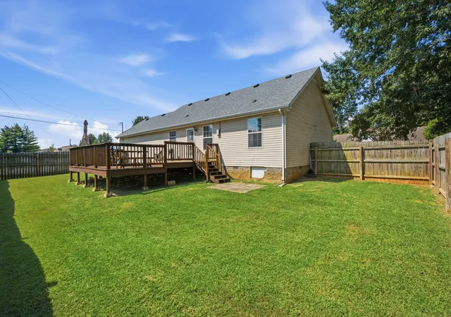 Photo 2 of Single family home for sale at 2095 Bolden Dr, Murfreesboro, TN 37127 | MLS# 3536025 | Listing updated on 2026-09-13