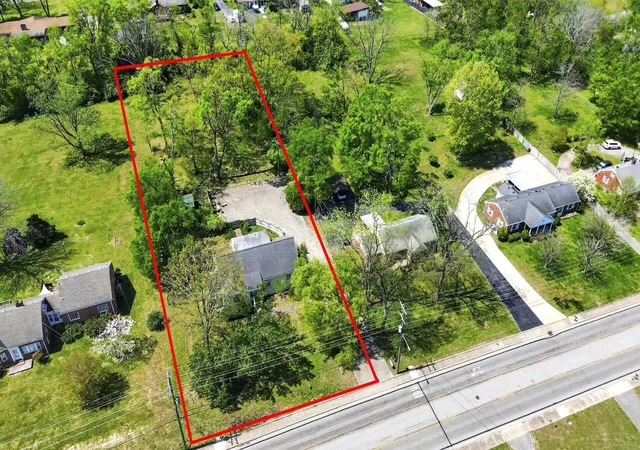 Photo 3 of Single family home for sale at 118 S Graycroft Ave, Madison, TN 37115 | MLS# 3530534 | Listing updated on 2026-09-15