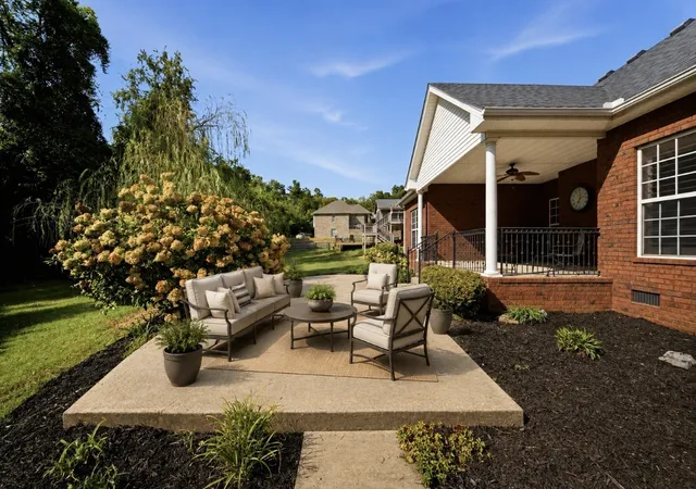 Photo 4 of Single family home for sale at 1017 Stafford Ct, Hendersonville, TN 37075 | MLS# 3541276 | Listing updated on 2026-09-13