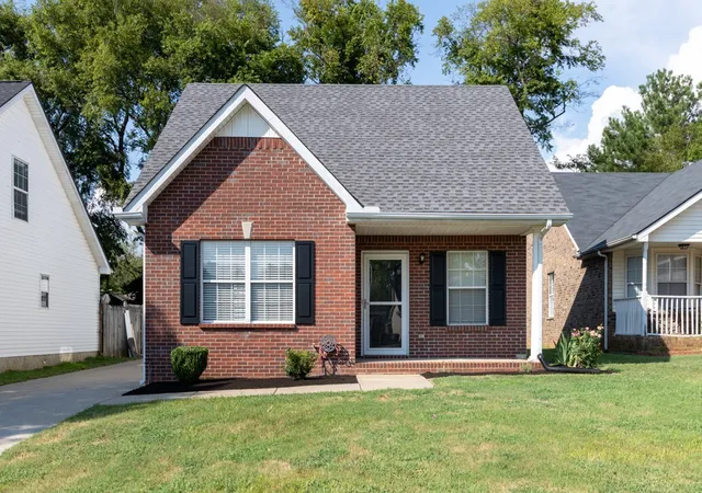 Photo 2 of Single family home for sale at 520 Freedom Ct, Murfreesboro, TN 37129 | MLS# 3542535 | Listing updated on 2026-10-07