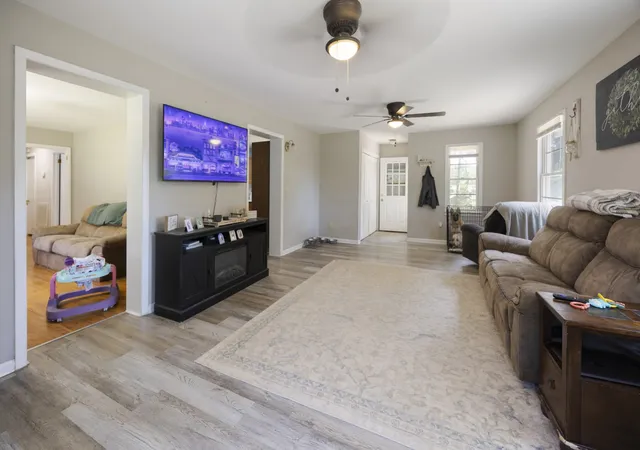 Photo 3 of Single family home for sale at 106 Darwin St, Decherd, TN 37324 | MLS# 3530723 | Listing updated on 2026-09-11