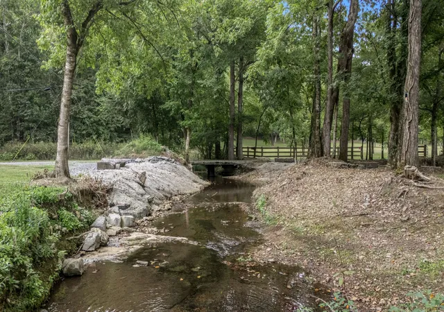 Photo 2 of Single family home for sale at 615 Carr Crk Rd, Normandy, TN 37360 | MLS# 3543704 | Listing updated on 2026-09-15