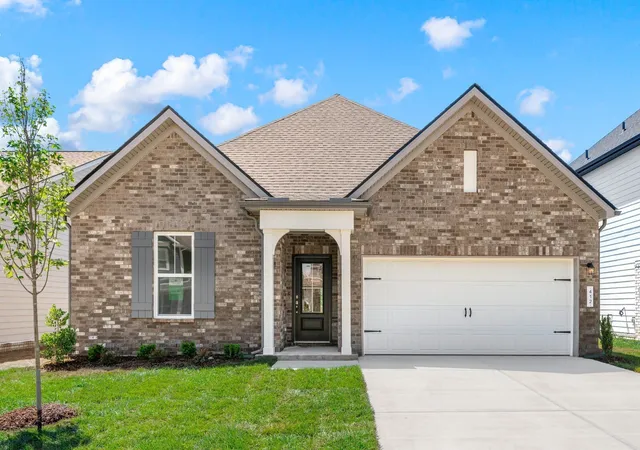Photo 1 of Sale Pending at 412 Old Spring Ln, Gallatin, TN 37066 | MLS# 3530682 | Listing updated on 2026-09-15