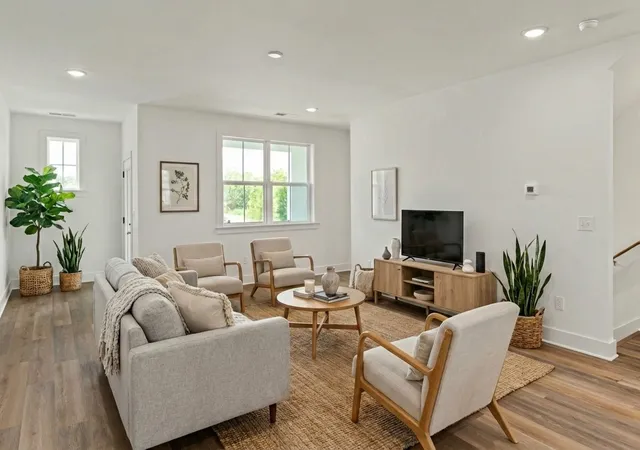 Photo 3 of Townhouse for sale at 3214 Conviser Dr, Nashville, TN 37207 | MLS# 3530786 | Listing updated on 2026-09-15