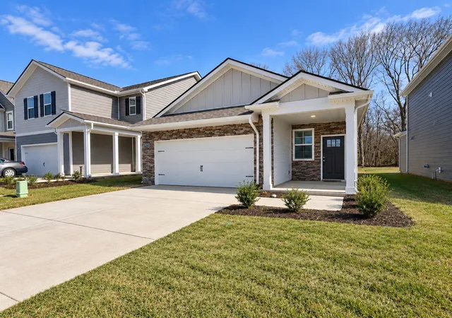 Photo 1 of Single family home for sale at 4332 Oswin Dr, Murfreesboro, TN 37129 | MLS# 3544309 | Listing updated on 2026-09-11
