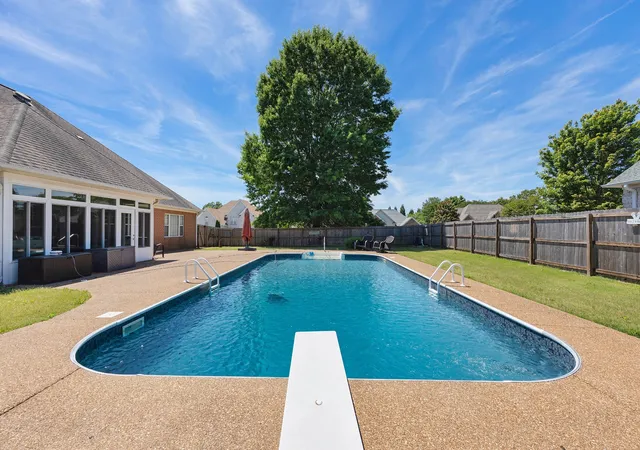 Photo 3 of Single family home for sale at 9 Barrymore Cv, Jackson, TN 38305 | MLS# 3530830 | Listing updated on 2026-09-13