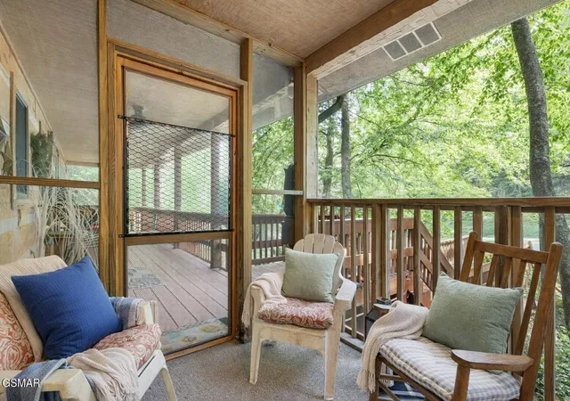 Photo 3 of Single family home for sale at 2653 Black Walnut Flats Rd, Sevierville, TN 37862 | MLS# 3530849 | Listing updated on 2026-09-11