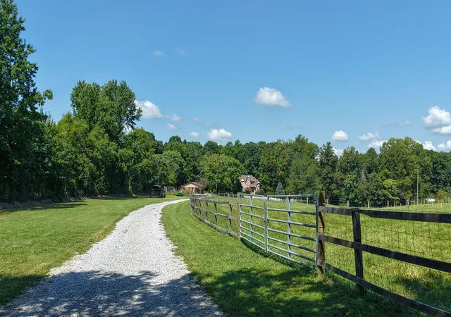 Photo 3 of Single family home for sale at 1998 Wingo Way, Goodlettsville, TN 37072 | MLS# 3545563 | Listing updated on 2026-09-11