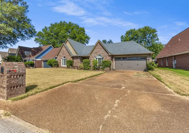 Photo 2 of Single family home for sale at 4465 Tipton Cv, Memphis, TN 38125 | MLS# 3530922 | Listing updated on 2026-09-22