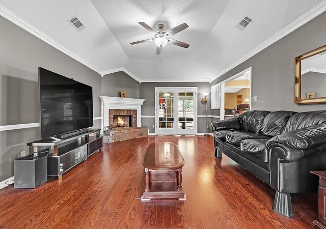 Photo 3 of Single family home for sale at 4465 Tipton Cv, Memphis, TN 38125 | MLS# 3530922 | Listing updated on 2026-09-22