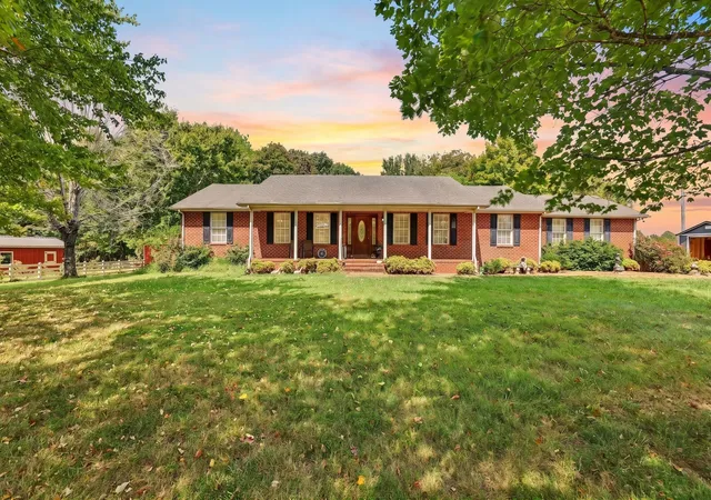 Photo 1 of Sale Pending at 1000 Charlie Read Rd, Chapmansboro, TN 37035 | MLS# 3546322 | Listing updated on 2026-09-28