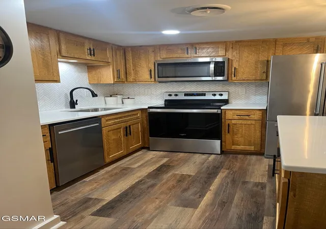 Photo 3 of Condo for sale at 1081 Cove Rd #834, Sevierville, TN 37876 | MLS# 3530979 | Listing updated on 2026-09-11