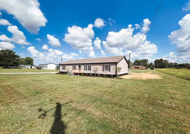 Photo 4 of Manufactured home for sale at 317 Dooley Rd, Ethridge, TN 38456 | MLS# 3546706 | Listing updated on 2026-09-21