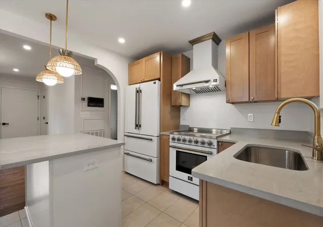 Photo 1 of Single family home for sale at 640 James Ave, Nashville, TN 37209 | MLS# 3531055 | Listing updated on 2026-10-10