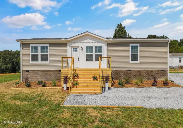 Photo 2 of Manufactured home for sale at 275 County Rd 334, Niota, TN 37826 | MLS# 3531921 | Listing updated on 2026-09-11