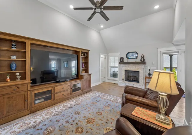 Photo 3 of Single family home for sale at 1017 Jackston Mack Way, Gallatin, TN 37066 | MLS# 3531766 | Listing updated on 2026-09-14